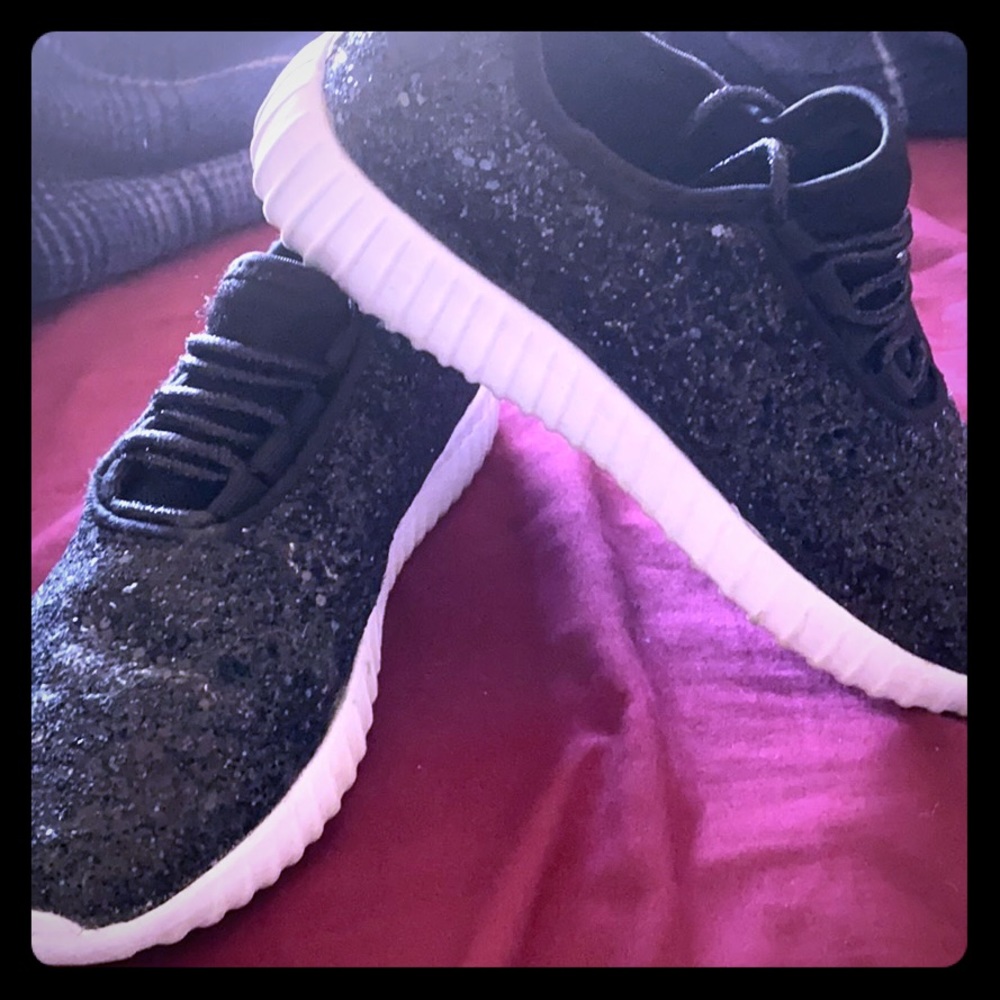 Black sequin shoes